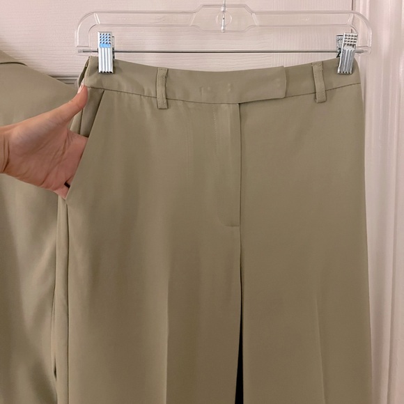 Women's Olive Blazer and Pants Set - Picture 9 of 13